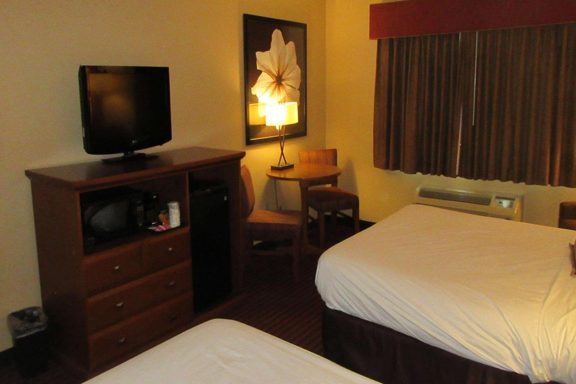 Quality Inn & Suites Stillwater Ngoại thất bức ảnh